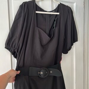NWT sweetheart neckline dress